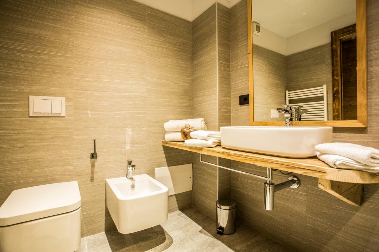 Alpine Rooms Guesthouse Брей-Червінія Екстер'єр фото