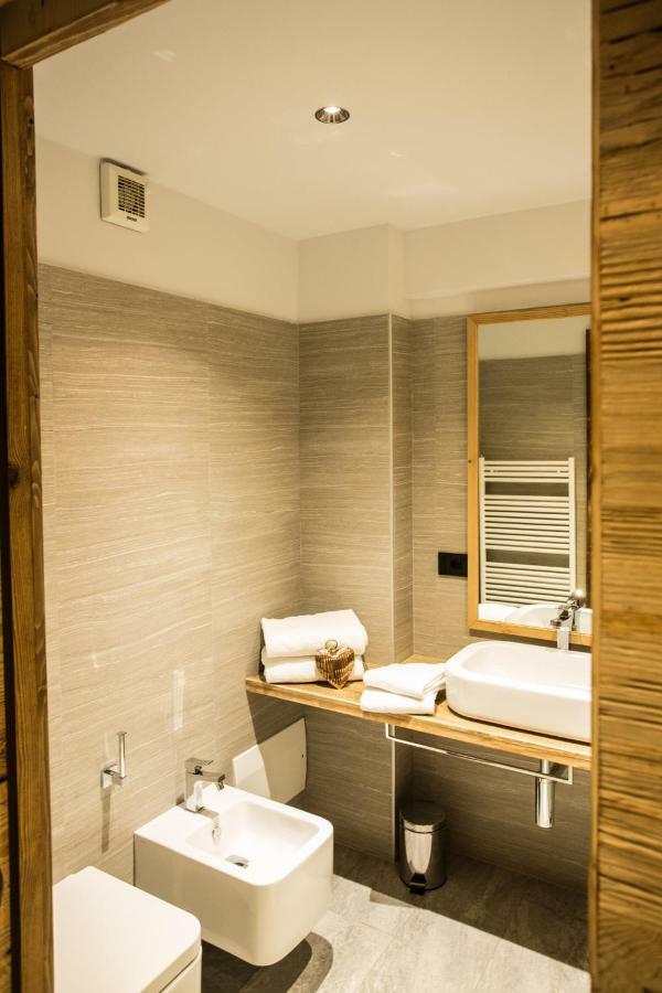 Alpine Rooms Guesthouse Брей-Червінія Екстер'єр фото