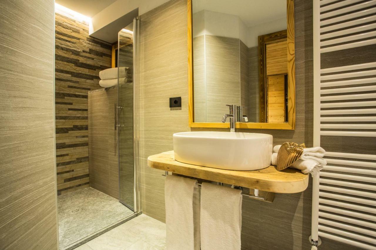 Alpine Rooms Guesthouse Брей-Червінія Екстер'єр фото