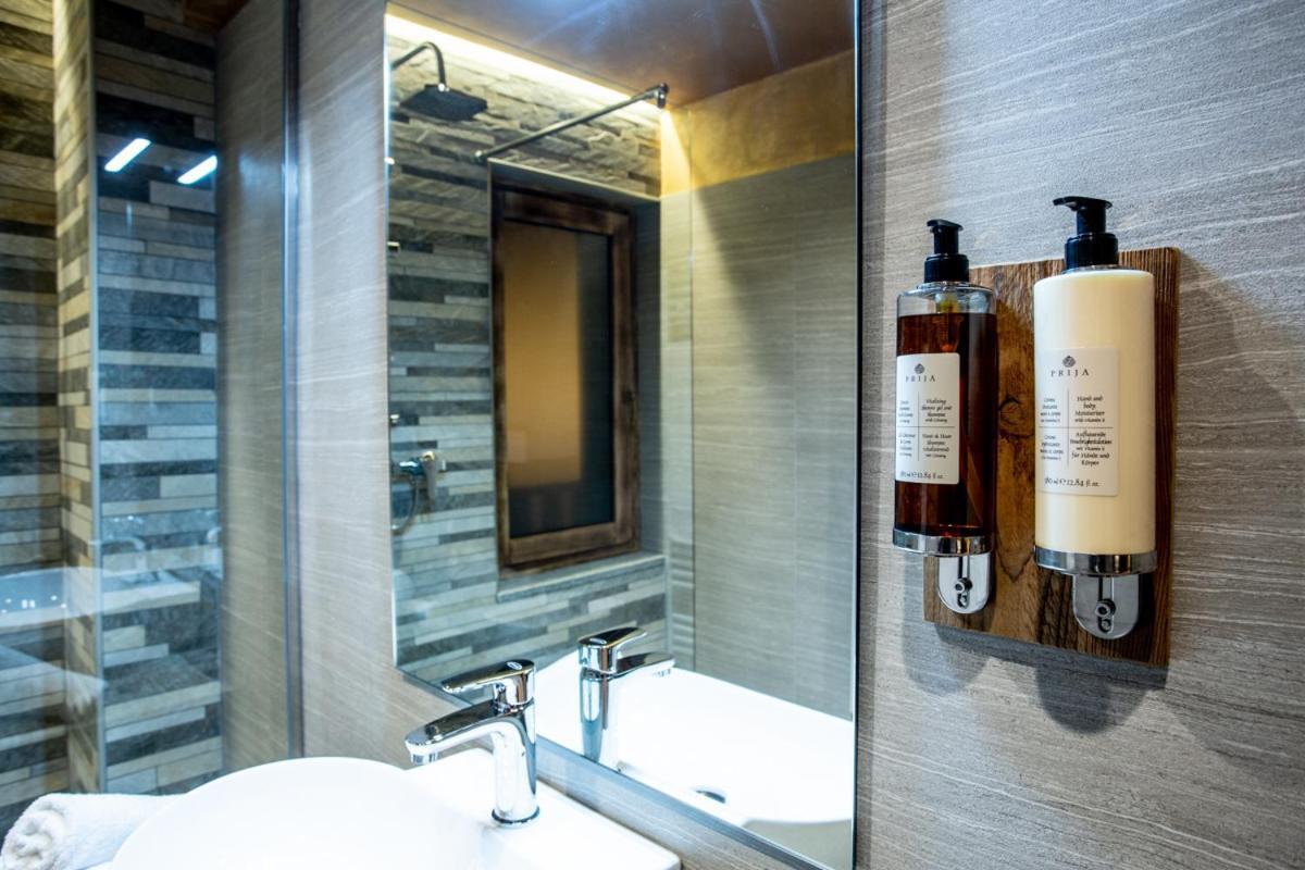 Alpine Rooms Guesthouse Брей-Червінія Екстер'єр фото